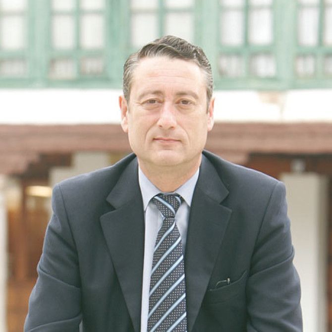 Vocación y espíritu de sacrificio: un alcalde del PP