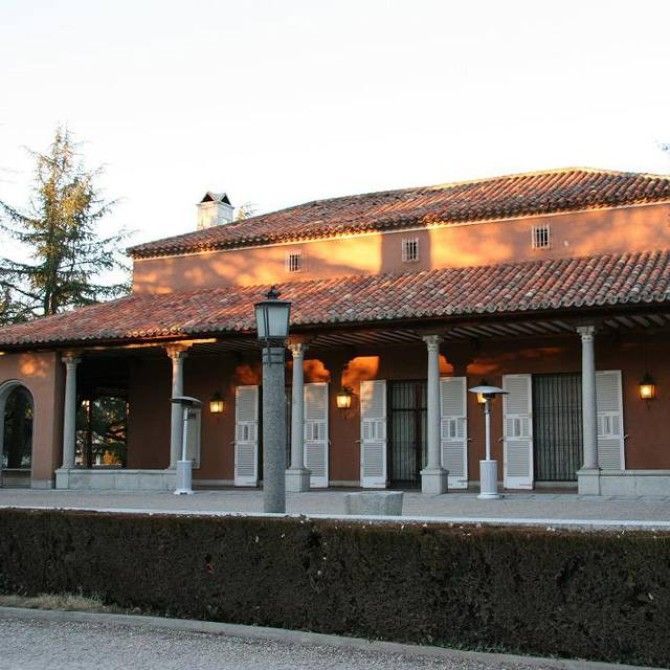 Mónico