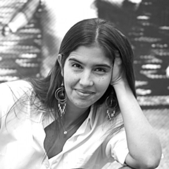 Alto Voltaje de Camille de Blois