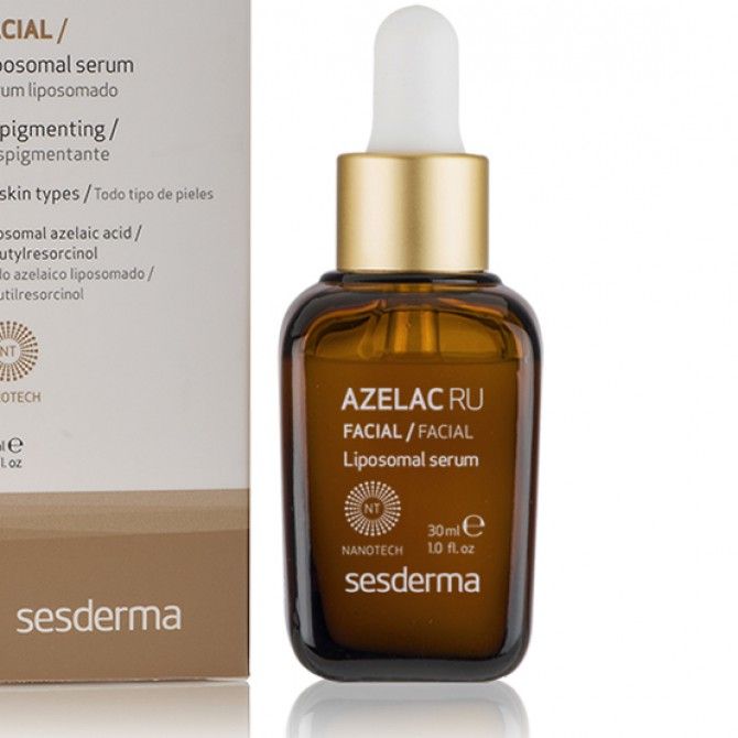 Adiós a las manchas, incluso en verano, con Azelac RU de Sesderma