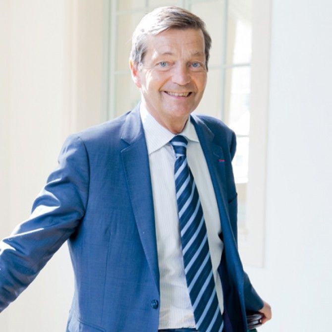 Entrevista a Christian Brechot, Director General del Instituto Pasteur