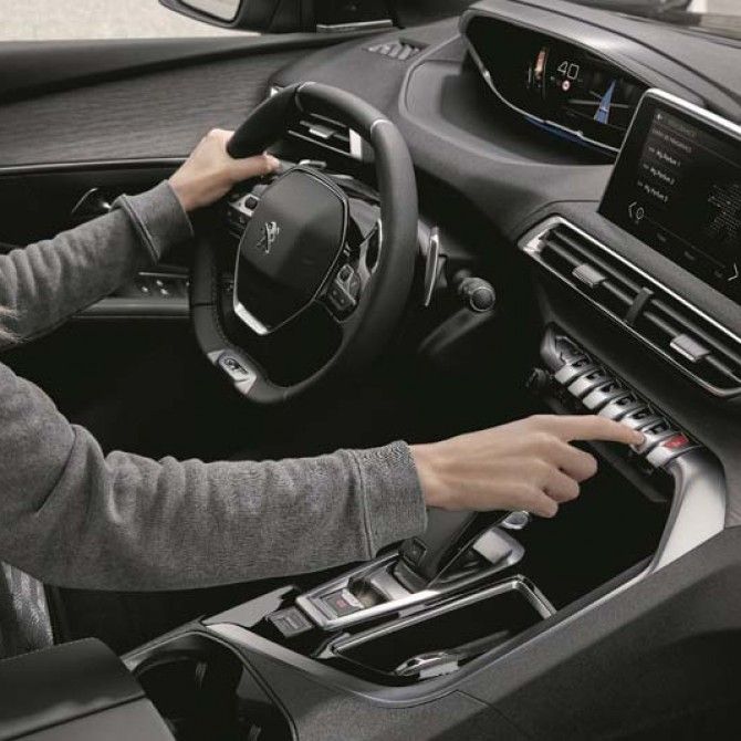 Peugeot 3008, elige tu coche basándote en el olor