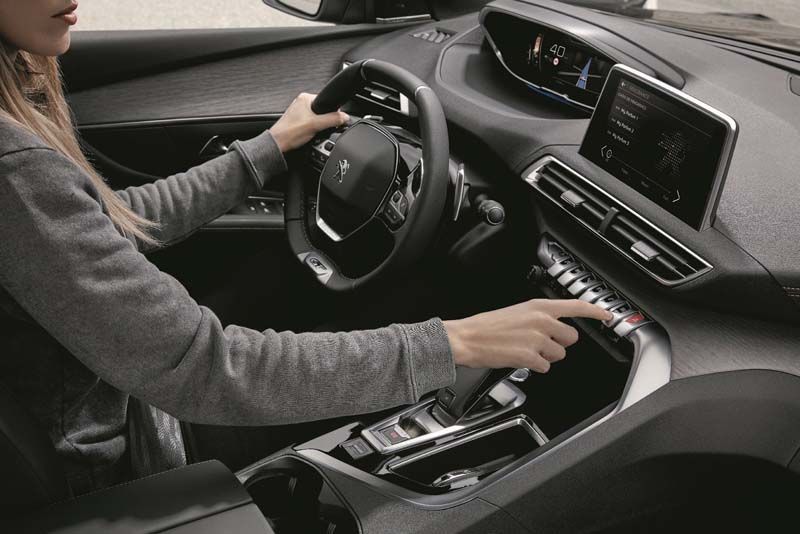 Peugeot 3008, elige tu coche basándote en el olor