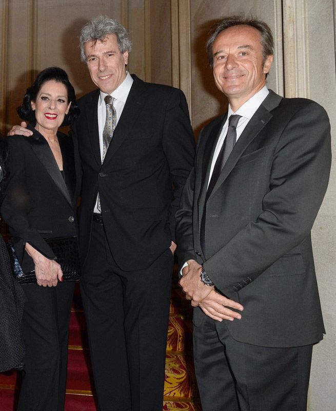 Semi-exclu - Massimo Gargia, Lamia Khashoggi, Debra Mace, StÈphane de Bourgies et guest - DÓner de gala ‡ líoccasion du 10Ëme anniversaire de la fondation "The Children for Peace" au Cercle de l'Union interalliÈe ‡ Paris le 12 avril 2016. © Coadic Guirec/Bestimage