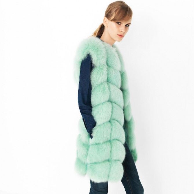 Cyrana Furs chalecos de colores con paneles de zorro