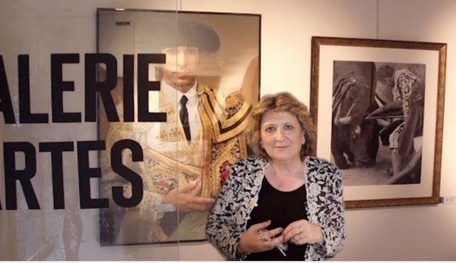 In Memoriam: Gracias, Dolores de Lara.