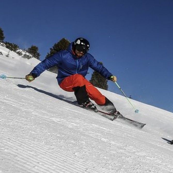 Disfruta a lo grande del esquí en la estación austríaca de Mayrhofen