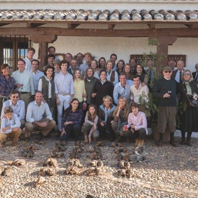 Cacería de perdices de la familia Muñoz Martín-Bourgon en la Casa del Aire