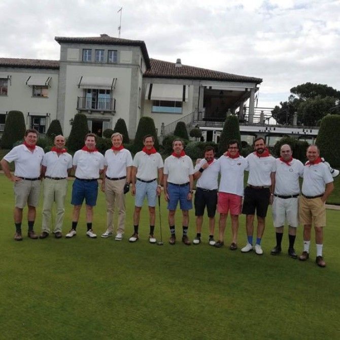 Alonso Chávarri celebra el Torneo Chavarrina de golf en R.C. Puerta de Hierro