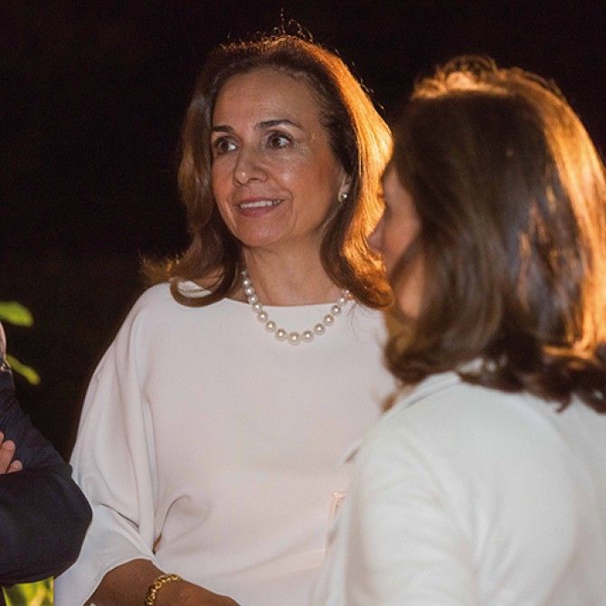 Espectacular fiesta del Grupo Nuba