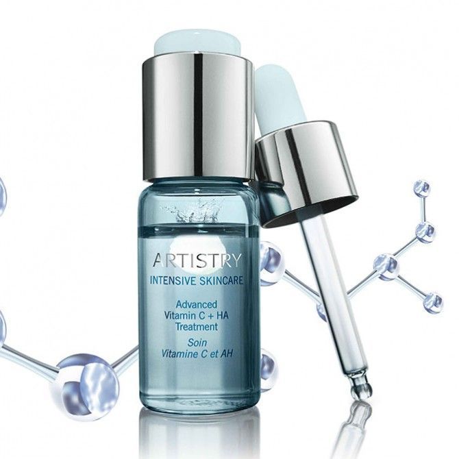 El tratamiento avanzado con vitamina C + ácido hialurónico de Artistry
