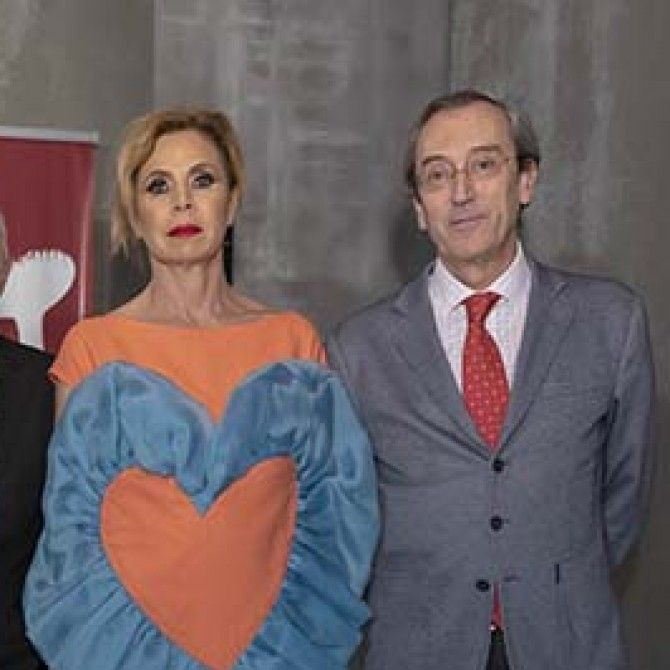 Agatha Ruiz de la Prada con la Sociedad Española de Cardiología