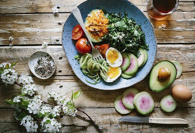 Los mejores ingredientes para el verano están en las ensaladas