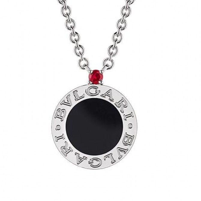 Bvlgari y Save the children 10 años juntos para cambiar el futuro