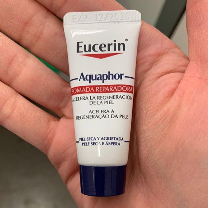 Eucerin cuida las manos de los que nos cuidan con Aquaphor