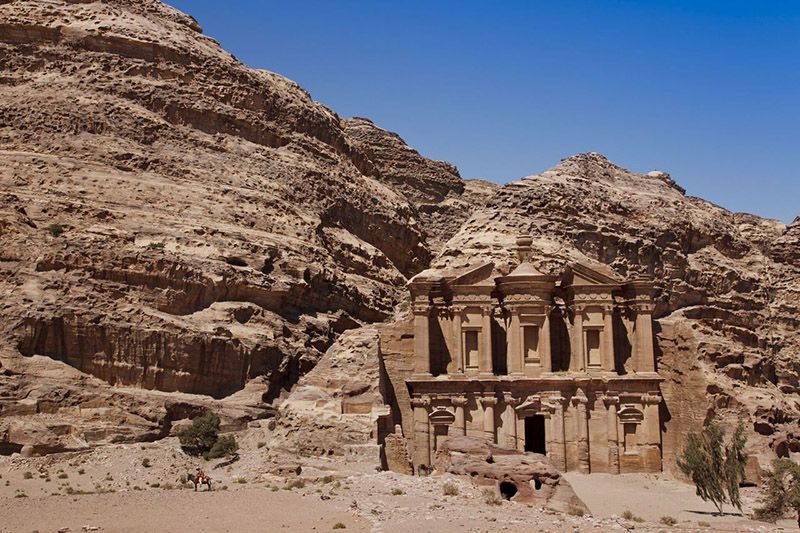 Viajar a Petra de la mano de la reina de Jordania