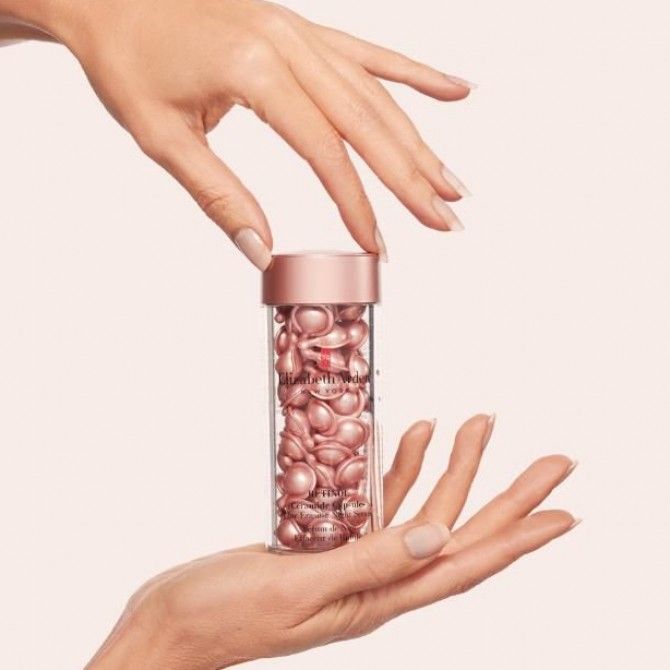 Retinol Ceramide Night Serum, eficacia anti arrugas de Elizabeth Arden
