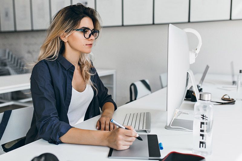 Cómo elegir el mejor nombre para una empresa online