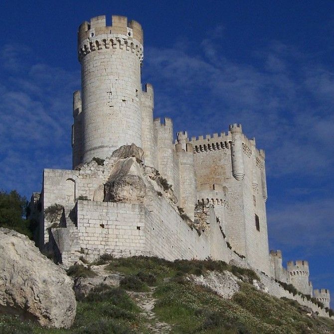 Cinco impresionantes castillos históricos para descubrir España
