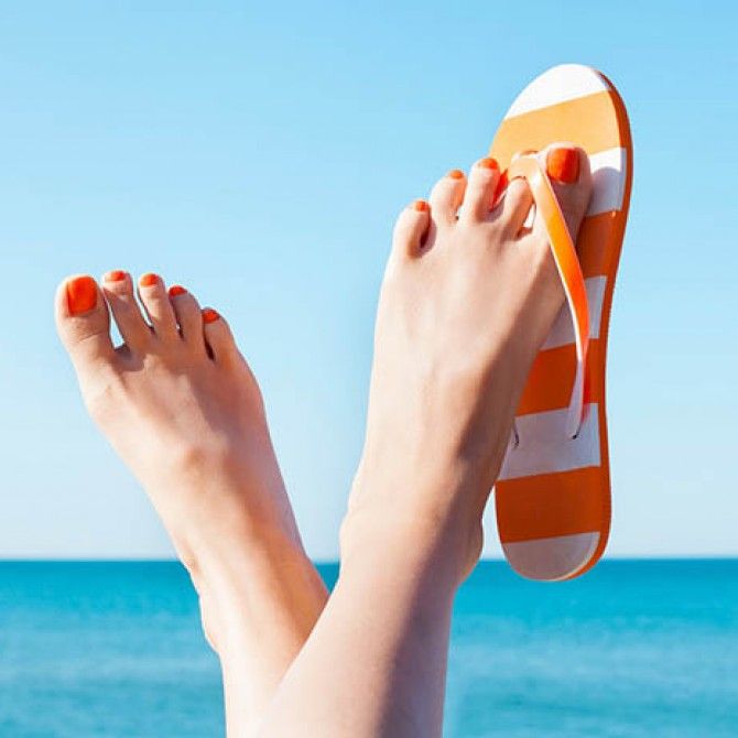 Cómo proteger y cuidar nuestras uñas en verano