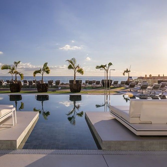 Crucero bajo las estrellas y gastronomía fusión en el Royal Hideaway Corales Resort de Tenerife