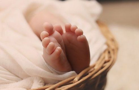 Fundación Madrina propone soluciones ante el abandono de bebés