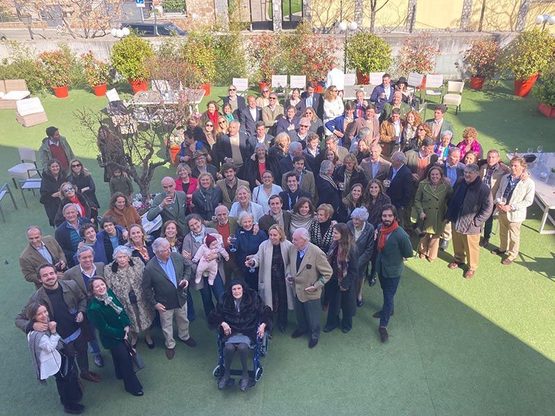 Tercera reunión de la familia Parages