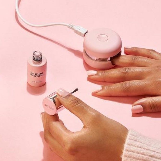 Le Mini Macaron, la manicura semipermanente en casa