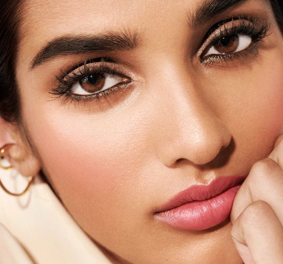 Todas las tendencias y texturas del maquillaje veraniego