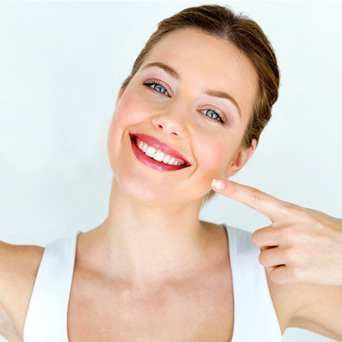 Yotuel microbiome One: sonrisa sana y resplandeciente