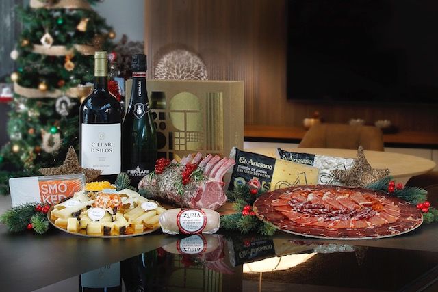 Menú navideño de Grupo Raza Nostra