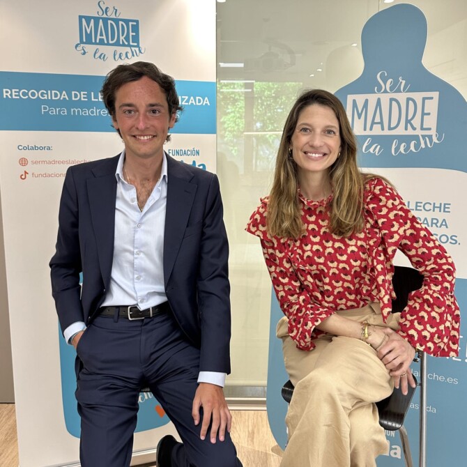 Casilda Finat madrina de ¡Ser madre es la leche!, campaña de recogida de leche de la Fundación +Vida